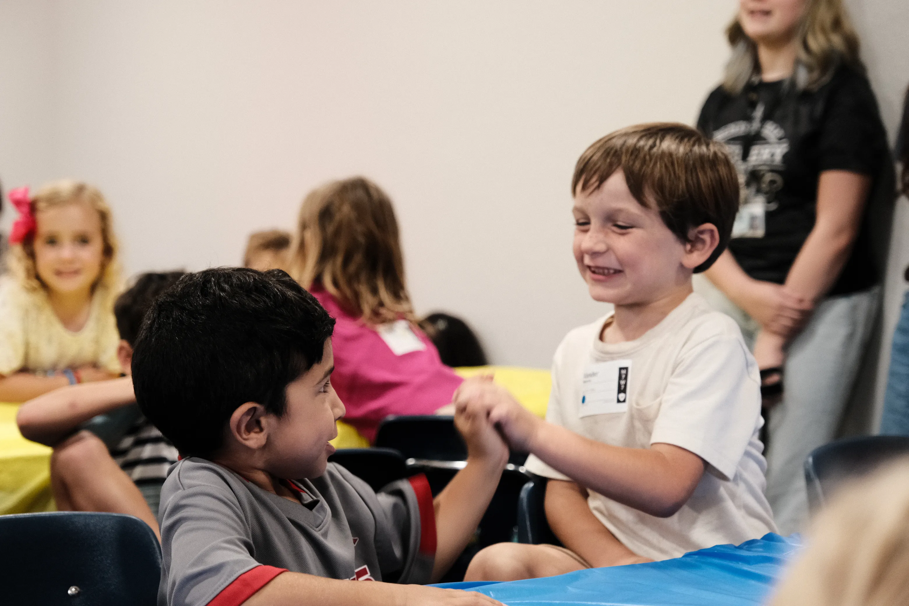 Children enjoying time together in BVAG Kids